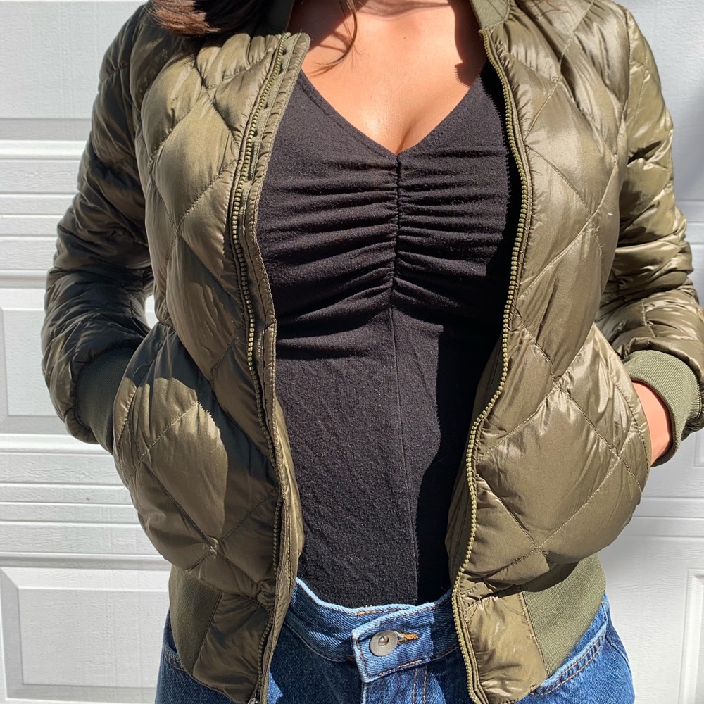Aritzia Puffer Jacket
